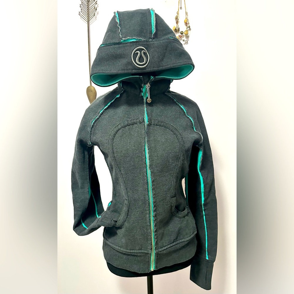 lululemon special addition scuba hoodie